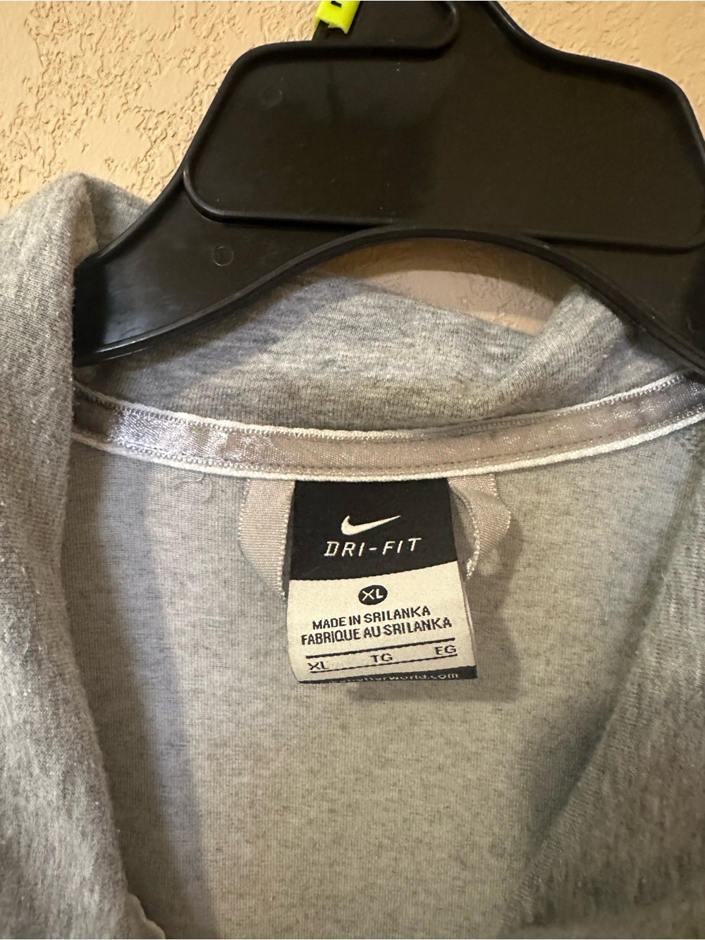 NIKE Dri-Fit Heather Gray Zip-Up Hoodie with Thumbholes